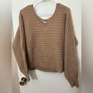V-neck sweater from Francesca's Size XL NWT